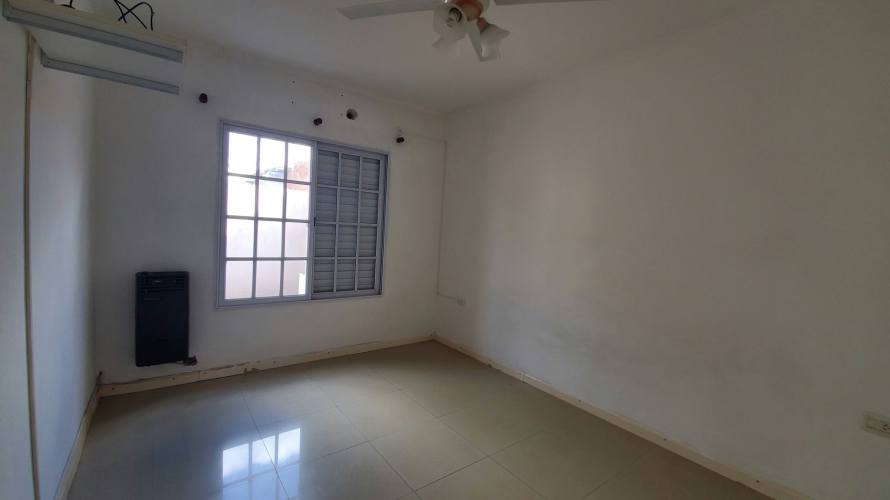 VENTA | CASA DE 2 DORM. | SARMIENTO 1333 | LAS ROSAS