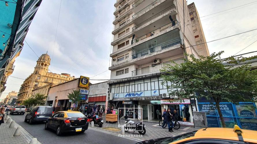VENTA | DEPARTAMENTO 3 DORMITORIOS | Sarmiento 958, 2B