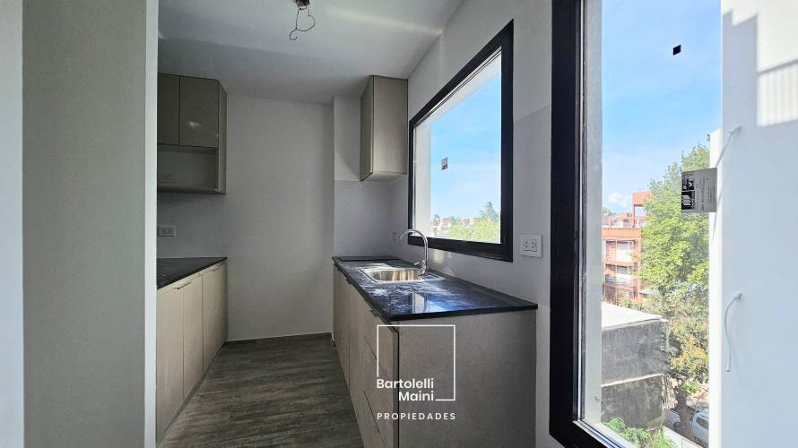 VENTA | CHACABUCO 1834, 04-03 | Monoambiente divisible