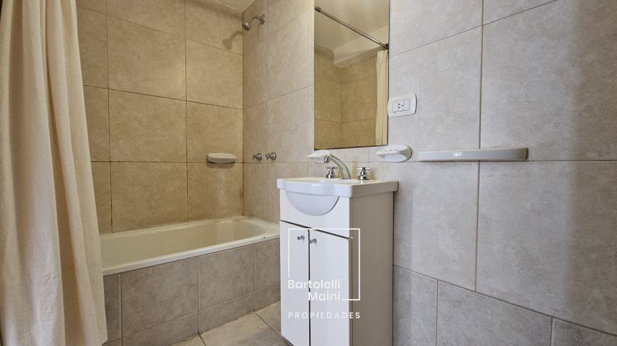 VENTA | BALCARCE 634 | Semipiso 1 dormitorio