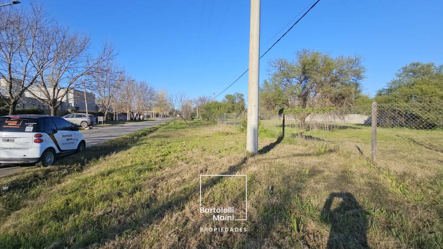 VENTA | Lote 1000m2 en B° Hostal del Sol
