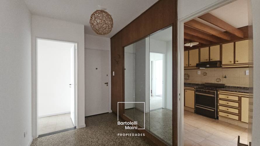 VENTA | DEPARTAMENTO 3 DORMITORIOS | Sarmiento 958, 2B