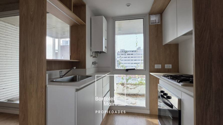 VENTA | SAN JUAN 2487 | Monoambiente Divisible
