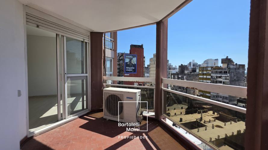 VENTA | Santa Fe 839 | Depto 2 dormitorios + Cochera