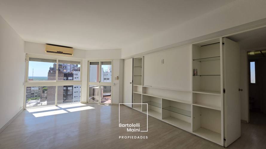 VENTA | Santa Fe 839 | Depto 2 dormitorios + Cochera