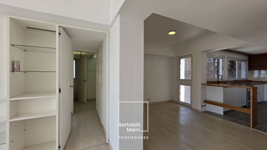 VENTA | Santa Fe 839 | Depto 2 dormitorios + Cochera