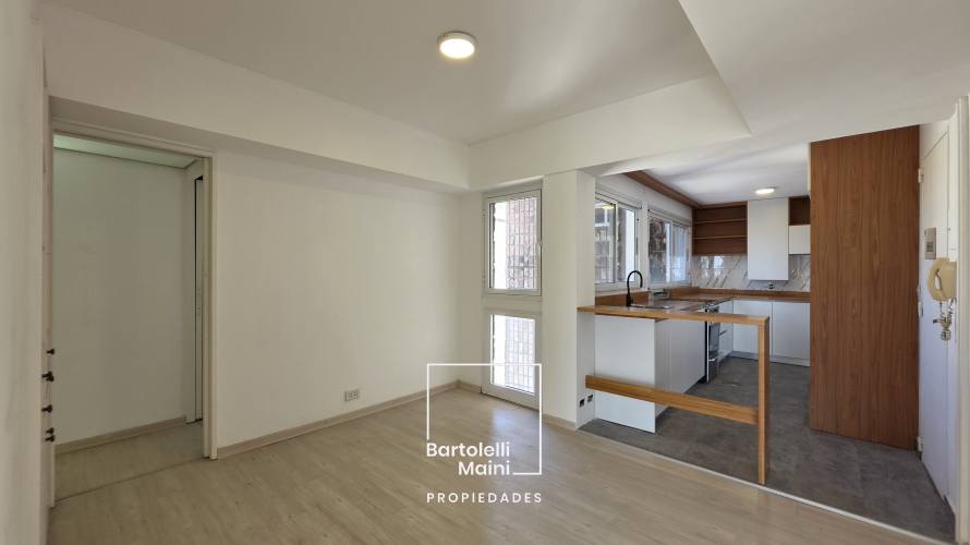 VENTA | Santa Fe 839 | Depto 2 dormitorios + Cochera
