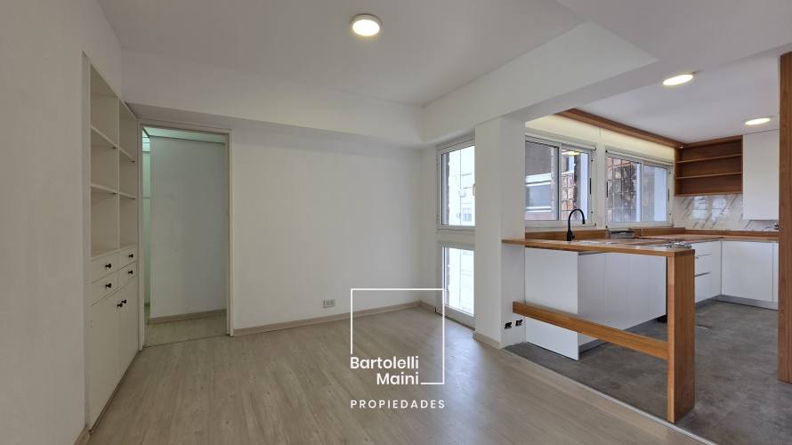 VENTA | Santa Fe 839 | Depto 2 dormitorios + Cochera