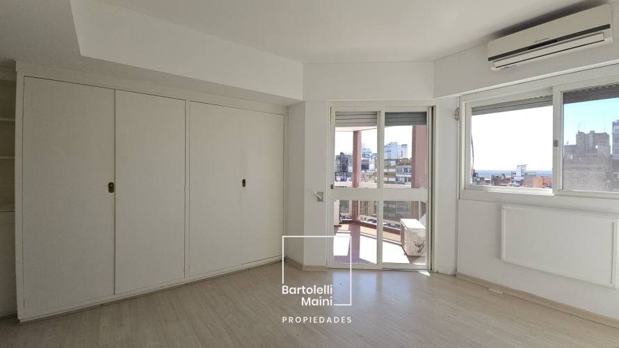 VENTA | Santa Fe 839 | Depto 2 dormitorios + Cochera