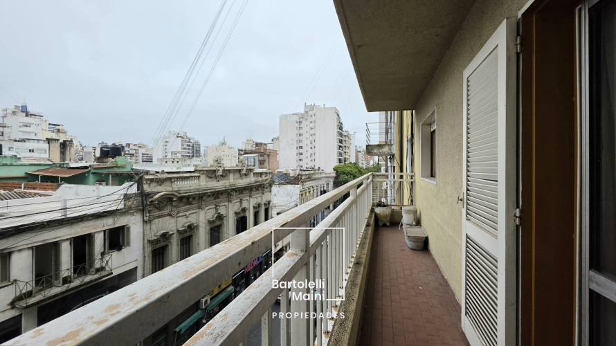 VENTA | Urquiza 1344 | Semipiso 3 Dormitorios + baulera