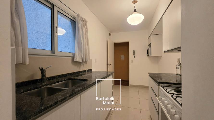 VENTA | Urquiza 1344 | Semipiso 3 Dormitorios + baulera