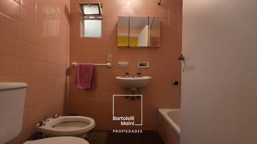 VENTA | Urquiza 1344 | Semipiso 3 Dormitorios + baulera