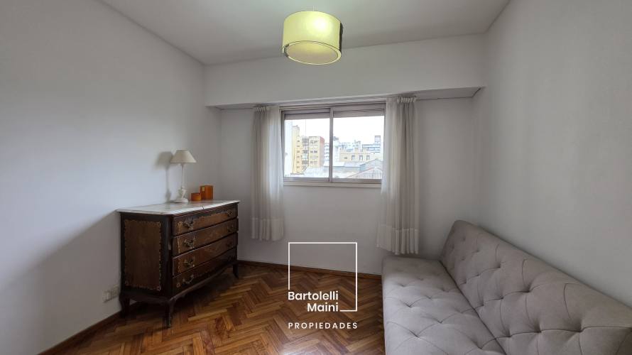 VENTA | Urquiza 1344 | Semipiso 3 Dormitorios + baulera