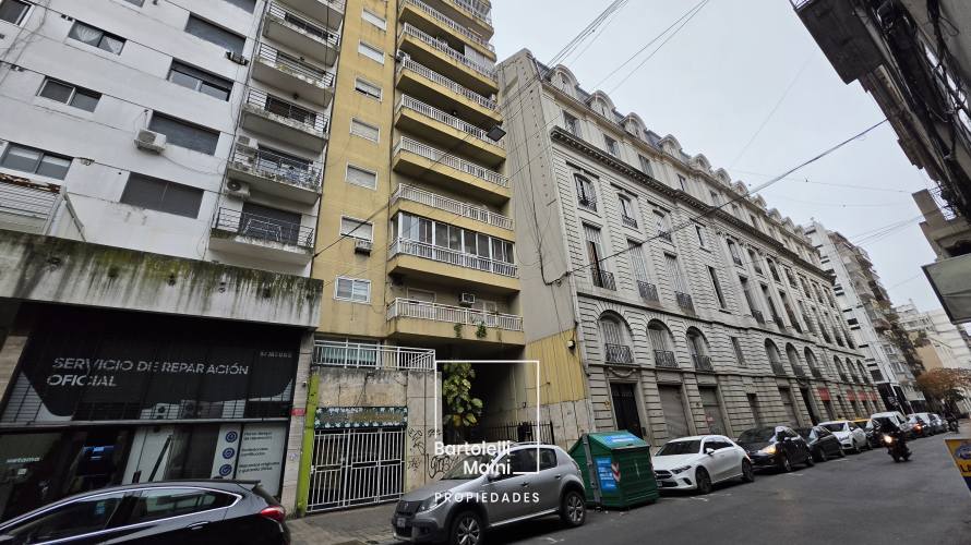 VENTA | Urquiza 1344 | Semipiso 3 Dormitorios + baulera
