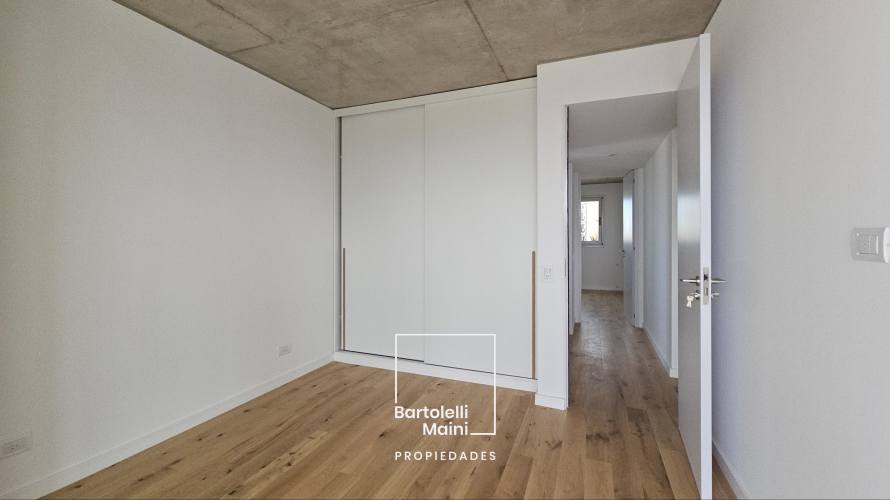 VENTA | SAN JUAN 2487 | 2 Dormitorios + Comodín