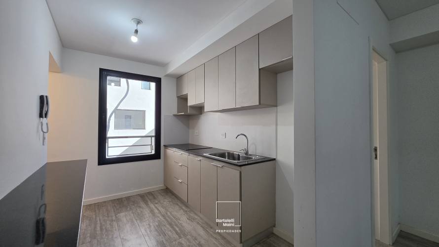 ALQUILER | CHACABUCO 1834, 01-01 | Monoambiente divisible