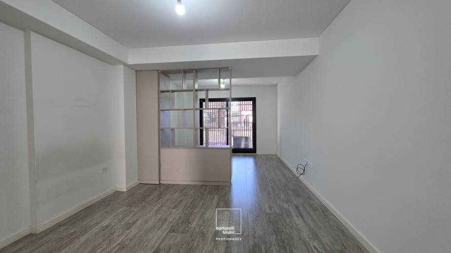 ALQUILER | CHACABUCO 1834, 01-01 | Monoambiente divisible