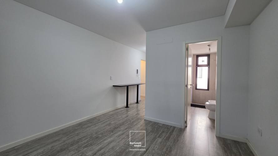 ALQUILER | CHACABUCO 1834, 01-01 | Monoambiente divisible