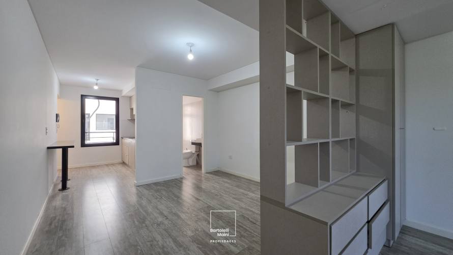 ALQUILER | CHACABUCO 1834, 01-01 | Monoambiente divisible