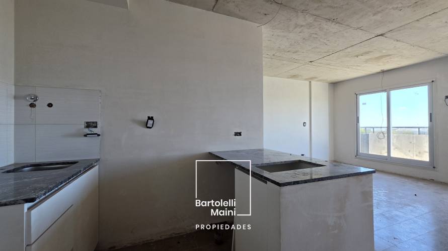 VENTA | Amplios Monoambientes | ESMERALDA 2480