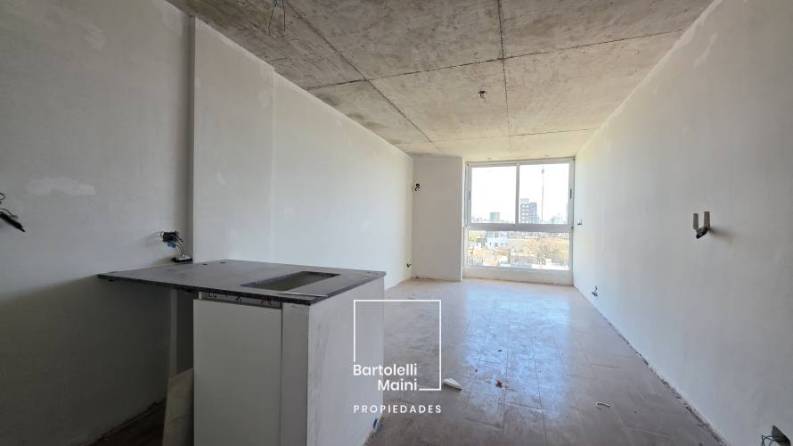 VENTA | Amplios Monoambientes | ESMERALDA 2480