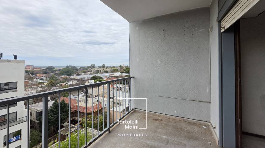 VENTA | Depto 2 dormitorios + Cochera | COCHABAMBA 45