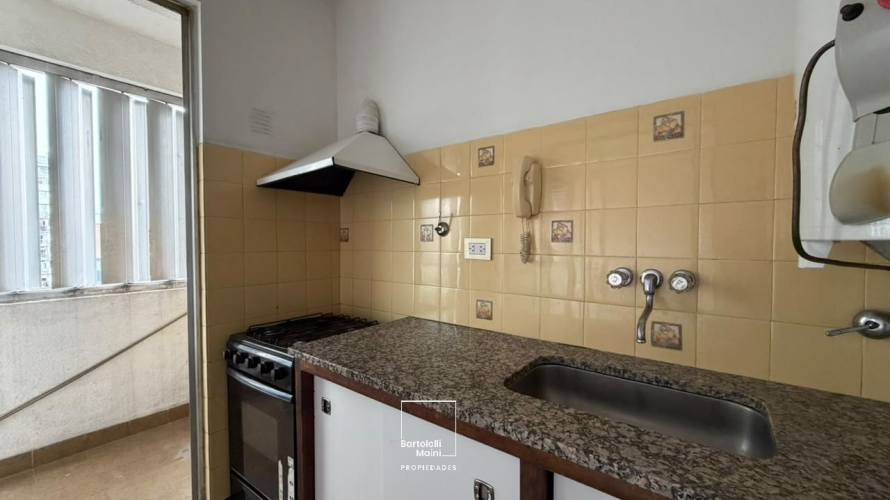 VENTA | DEPTO 2 DORMITORIOS | SUIPACHA 733 08-01