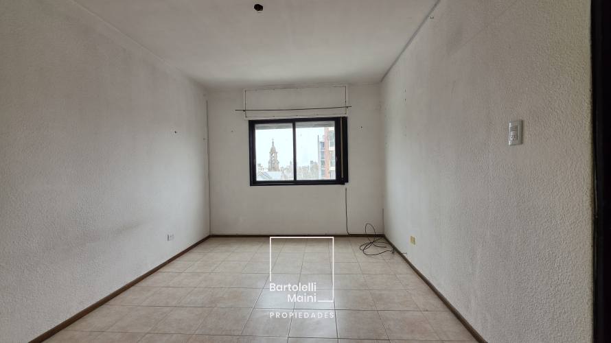 VENTA | Depto 2 dormitorios + Cochera | COCHABAMBA 45