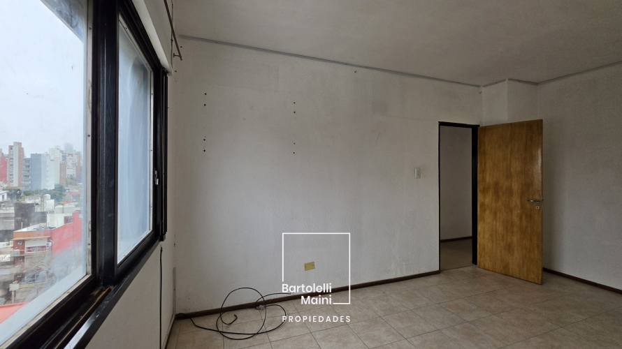 VENTA | Depto 2 dormitorios + Cochera | COCHABAMBA 45