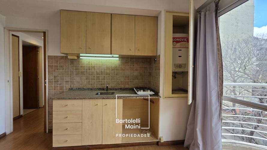 VENTA | BALCARCE 634 | Semipiso 1 dormitorio
