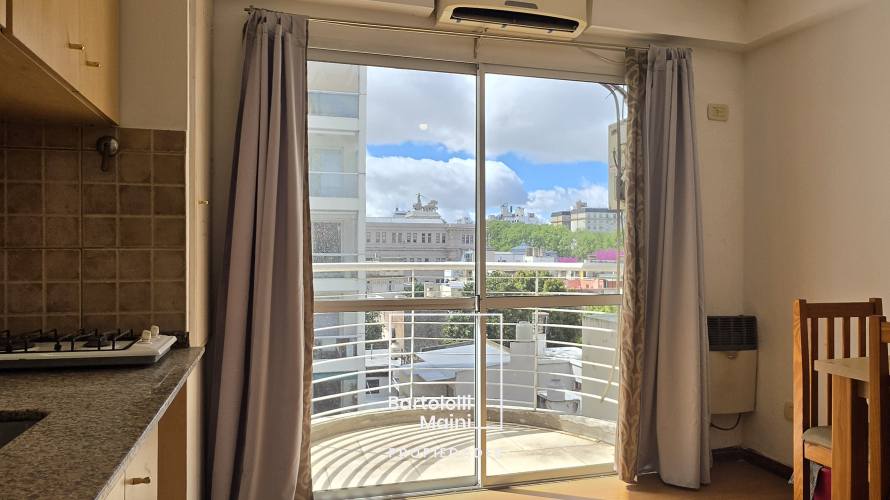 VENTA | BALCARCE 634 | Semipiso 1 dormitorio
