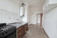 VENTA | Depto 2 dormitorios + Cochera | COCHABAMBA 45
