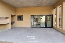 VENTA | CASAS 4 dormitorios con pileta | Roldán