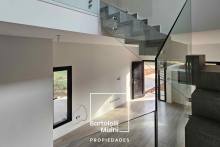 VENTA | CASAS 4 dormitorios con pileta | Roldán