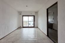 VENTA | Depto 2 dormitorios + Cochera | COCHABAMBA 45